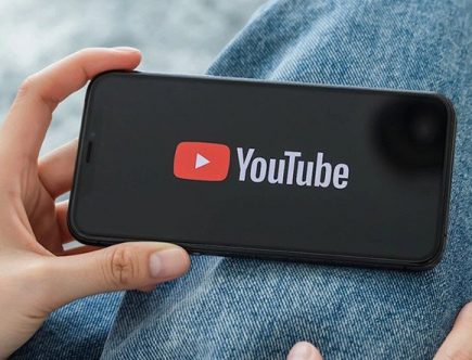 YouTube, Tam Ekran Videolar İçin Yeni Özellikler Eklemeyi Planlıyor