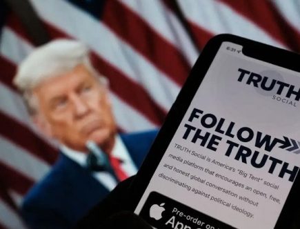 Bir Önceki Kapanmıştı: Trump'ın Yeni Sosyal Medya Platformu 1 Milyar Dolarlık Yatırımla Yeniden Geliyor